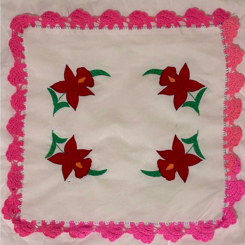 Mexican hand embroidered napkin for tortillas - Servilleta bordada a mano. New.